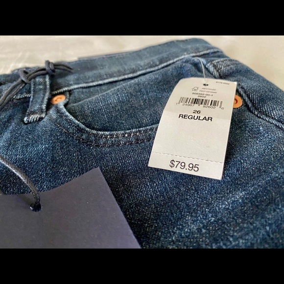 (SOLD) NWT Brand New Gap Woman Jeans Size 26 R - Picture 4 of 8
